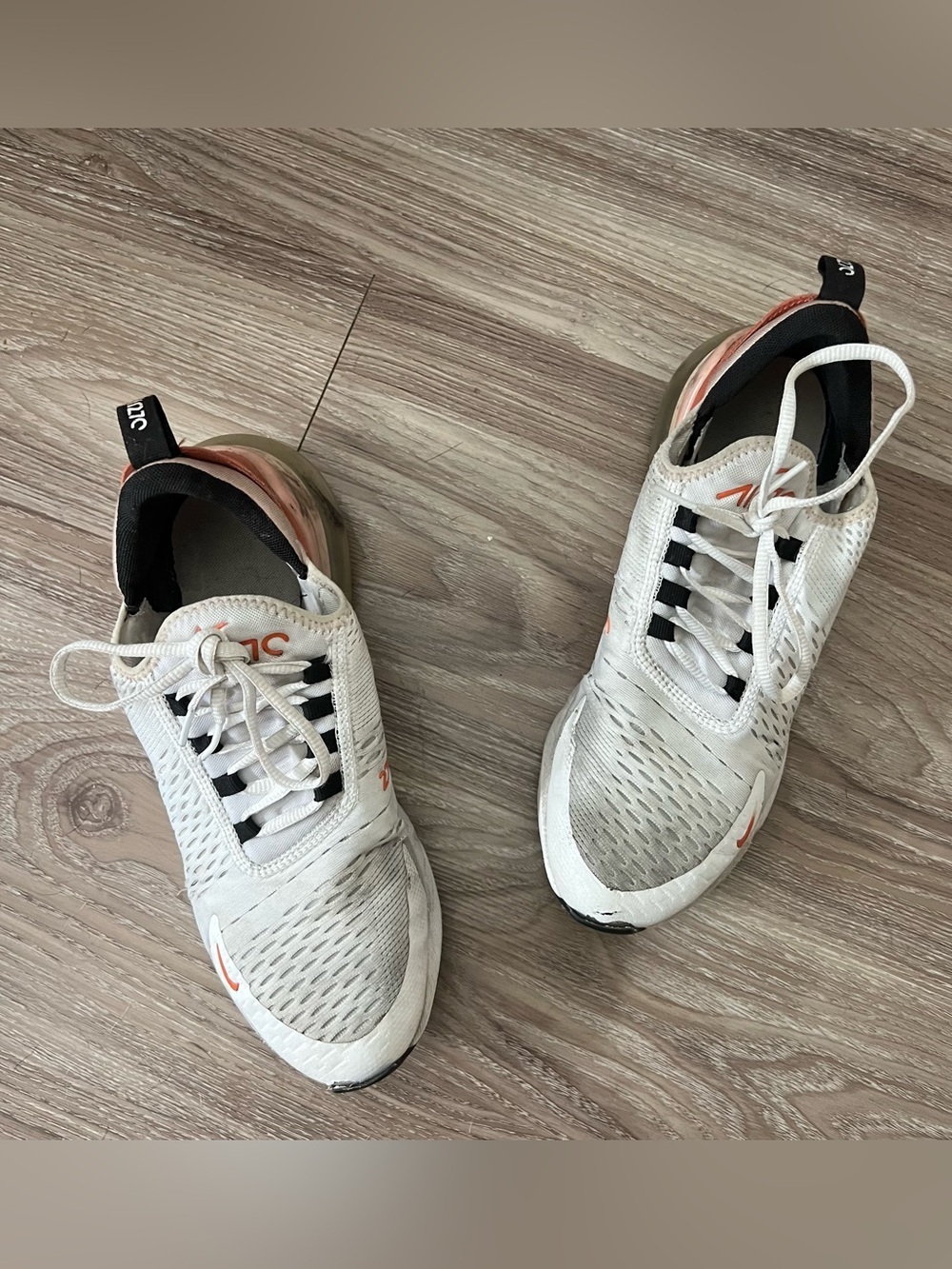 Nike Air27C Women’s White and Orange/Pink Sneakers